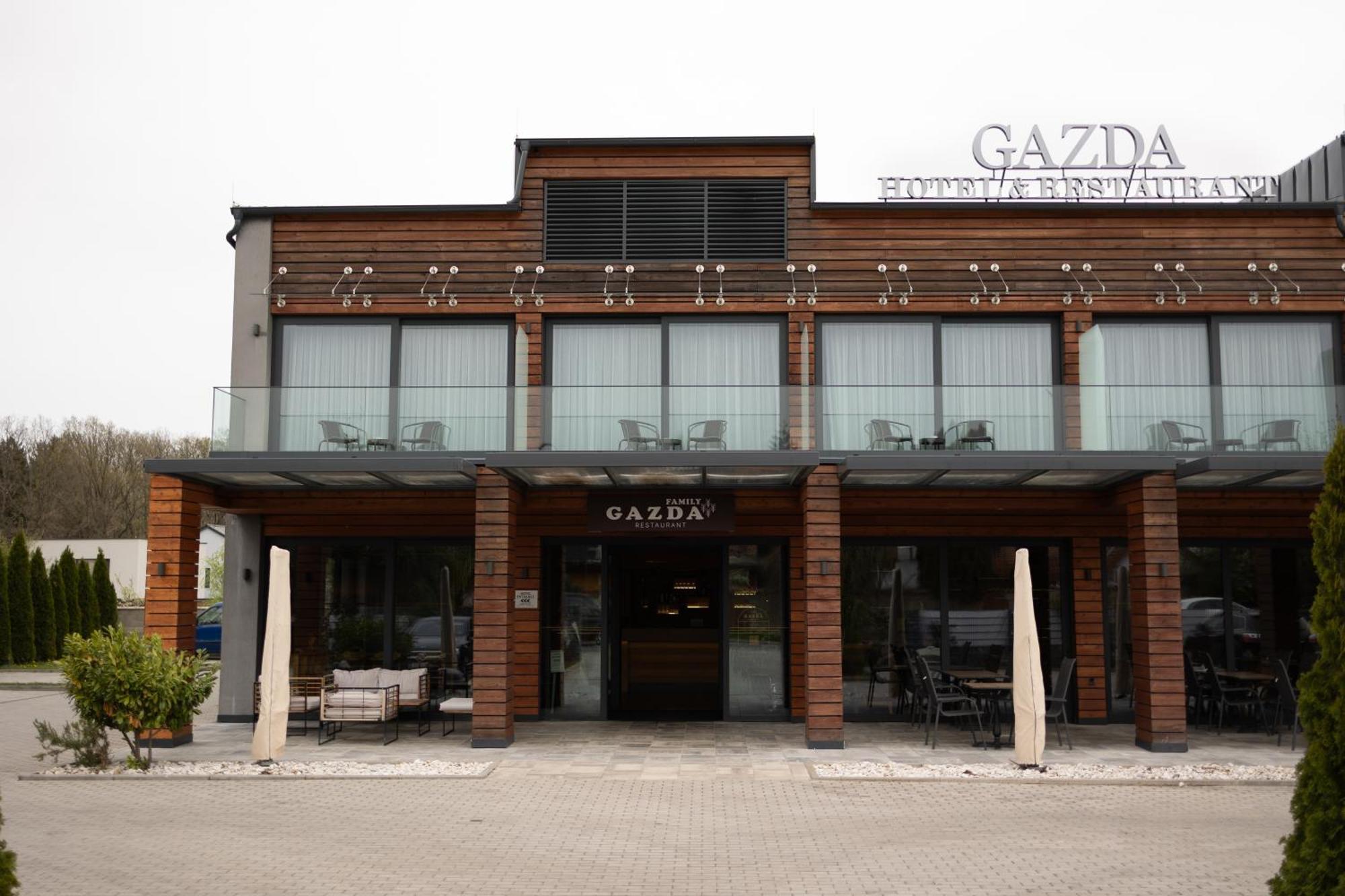 Gazda Hotel&Restaurant - Self Chek-In Jesenice (Pribram) Exterior foto